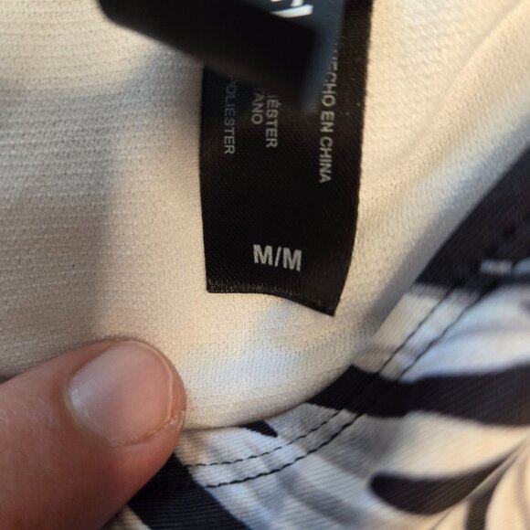 HURLEY BLACK Tropical Floral Print Bikini Women's Size Medium - Picture 10 of 10